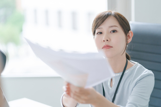 「思い知るがいいわ！」が捨て台詞。突然「職場放棄」した女王様上司の呆れた退職理由は...＜後編＞