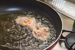 新婚夫婦の寝室をいきなり「ガチャ！」。息子に執着し、私への嫉妬に狂う義母。妊娠を告げると＜後編＞