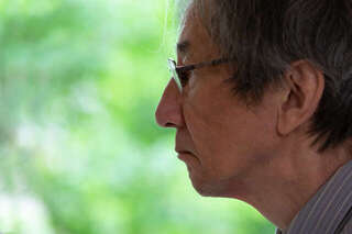 43歳、うつ病になり実家に戻った私。ある朝カーテンを開くと、そこには父が佇んでいて...＜前編＞