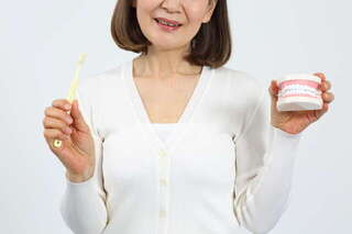 ガリッ！ ご飯を食べていたら、欠けた前歯。 64歳の私に下された「思わぬ診断」とは...＜前編＞