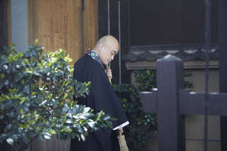 戒名も享年も間違い!「葬儀をぶち壊した住職」が引き起こした納骨日の「新たなトラブル」<後編>