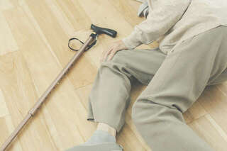 まさかそこで骨折!? ちょっとした段差が命取りに。元気だった義母が介護施設に入所するとは＜後編＞