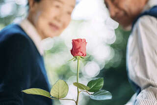 76歳母が「再婚したいのよ」相手は私と同い年! 詐欺? それとも...私が心配しすぎ? <後編>