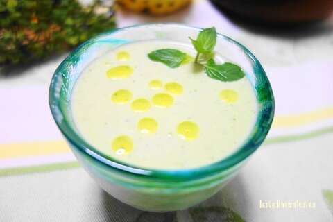 父が亡くなり一人になった母に「寄り添いたい気持ち」と矛盾する本音／キッチン夫婦 きゅうりのガスパッチョ風.jpg