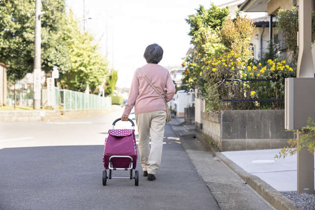 某宗教の熱心な信者である義母。勧誘や毎月の集金が本当にめんどくさい！ 選挙になると... 6.jpg