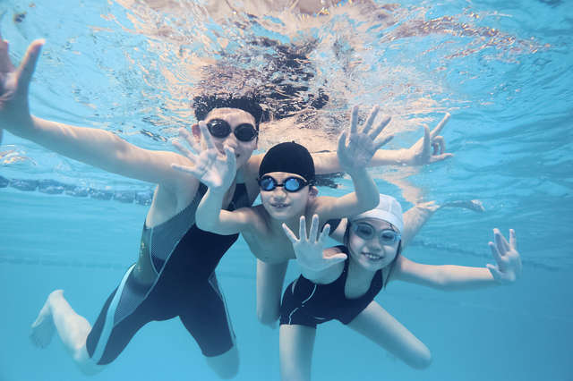 約100人の子どもが一斉に泳ぐ「30分間回泳」に挑戦！ 完泳のポイントは最初の「3分間」 16.jpg