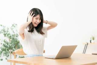 「月末になるとお金がない」を卒業するために。成功者から学ぶ賢いお金の使い方