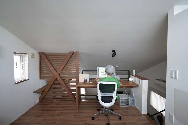 「変わりたい」のに動けない50代へ:最初の一歩が踏み出せない理由と、その解決法 14585225_615.jpg