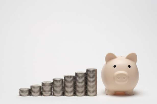 【FPの塚越菜々子さんが解説】「貯蓄型保険」を選ぶ際、ポイントは「保険で増やす理由」 14657390_615.jpg