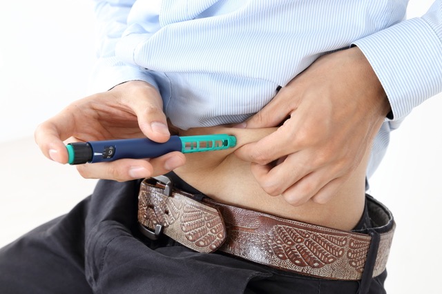 日本人の糖尿病患者の半分は肥満ではなく標準体型／稼げる男は食事が９割（19） pixta_16695131_S.jpg