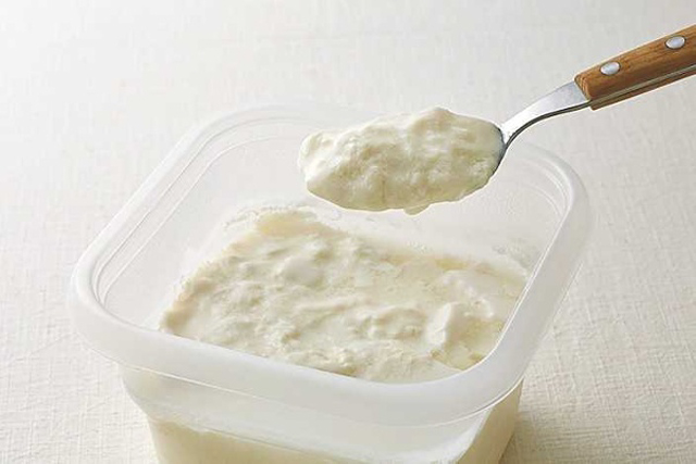 種菌に豆乳を加えれば簡単に作れる！　豆乳ヨーグルトを作りましょう 201703_雎・ｹｳ繝ｨ繝ｼ繧ｯ繧吶Ν繝・1703p047_03.jpg