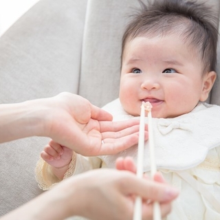 赤ちゃんへの口移しはng ヘルペス感染予防の基礎知識 毎日が発見ネット