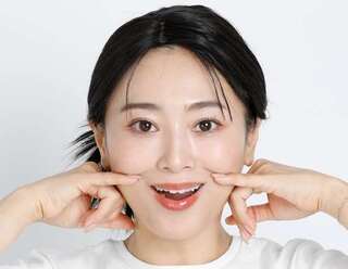 たるみ・ほうれい線を撃退したい方に！口角アップで若返り「カメレオンスマイル」トレーニング