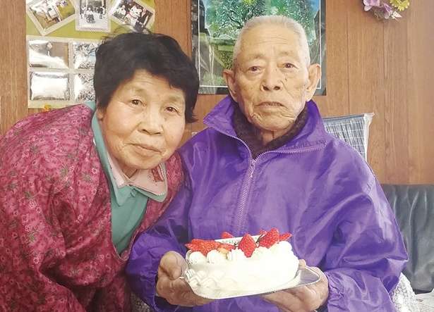 SNS総フォロワー数が65万人超えのおばあちゃん。亡くなった夫が涙した誕生日の思い出 13821910_615.jpg