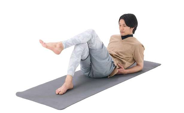 冷えやむくみの要因に。ふくらはぎのかたさを取るための1日1分ケア【理学療法士が教える】 14452794_615.jpg