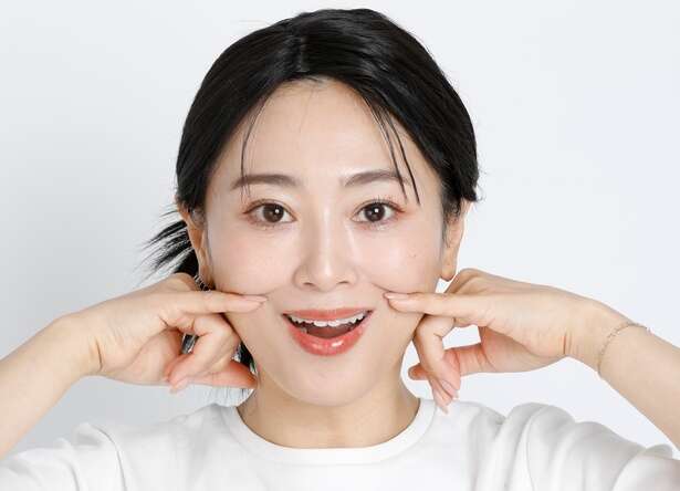 たるみ・ほうれい線を撃退したい方に！口角アップで若返り「カメレオンスマイル」トレーニング 14696210_615.jpg