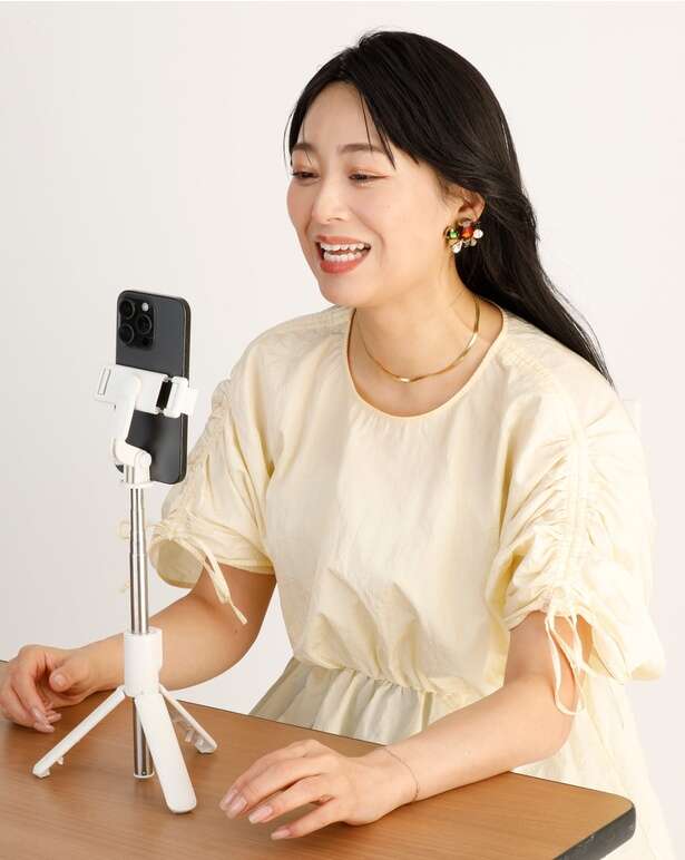 動画で「無意識の表情グセ」をチェック！静止画より表情や自分のクセが確認できる 14696761_615.jpg