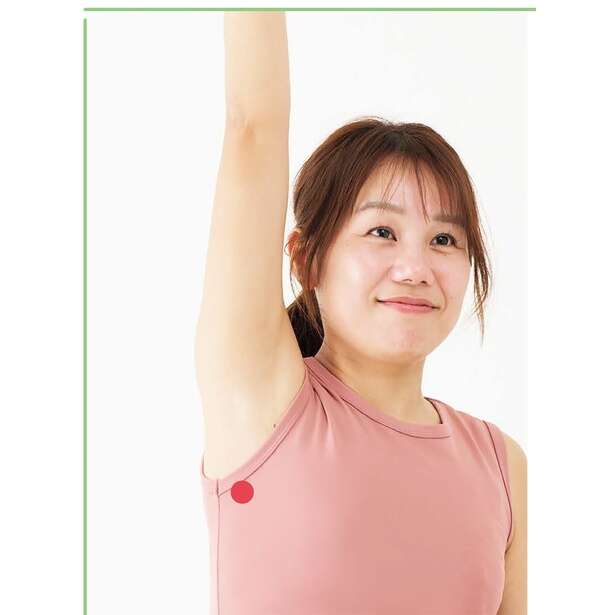 【1日1分のツボ押し】気になる「二の腕」をスッキリ！リンパの流れにもアプローチできる 14709828_615.jpg