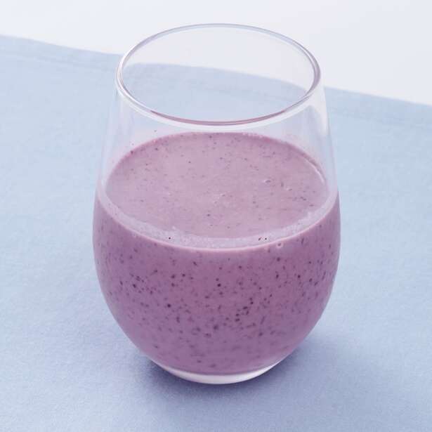 栄養たっぷりなのにカロリー控えめなブルーベリーで!「ヨーグルトドリンク」のレシピ 14796753_615.jpg