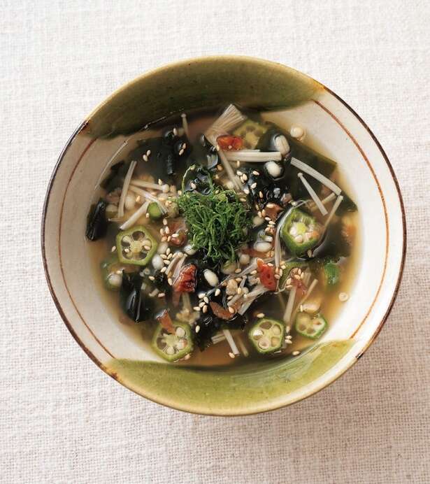 水溶性と不溶性、2つの食物繊維が便通を促進！「すっきり梅だしスープ」【管理栄養士考案】 15023015_615.jpg