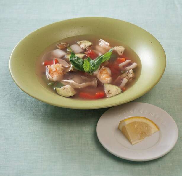 タンパク質やビタミンEたっぷり！美肌をサポートする「抗酸化スープ」のレシピ 15023022_615.jpg