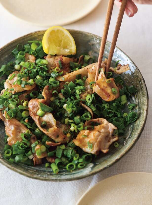 疲労回復に！ねぎたっぷり「豚のさっぱりねぎがけ」のレシピ【栄養士妻が教える】 15082332_615.jpg