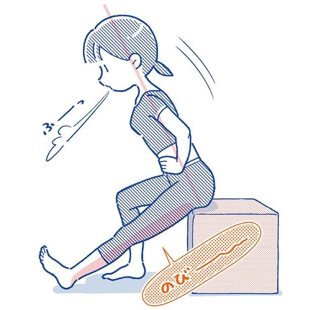 【腰痛治療の世界的名医が教える】「寝ながら」「座って」できる太もも裏伸ばしストレッチ 15279546_615.jpg