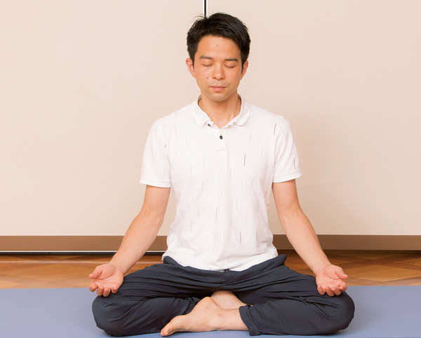 脳がスッキリ！　１日10分～「坐る瞑想」で自分と向き合おう／脳の健康レッスン（２） 1711p54_1main.jpg