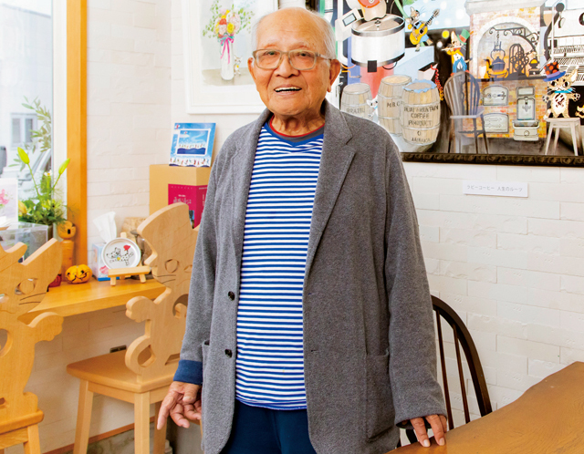 「絵の具がなけりゃ影絵でいいか」95歳の影絵作家「困ったときの工夫力」とは／藤代清治さんインタビュー（2） 2001p012_012345.jpg