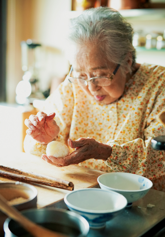 「人生最後の日は、片づけをしたいです」93歳の料理家・桧山タミさんの言葉 2001p018_01.jpg