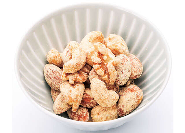 60代からの健康を守る、冷蔵庫に常備すべき3つの食材【鎌田實医師がすすめる】 【アスコム様】見開き鎌田式長生き食事術-17-1.jpg