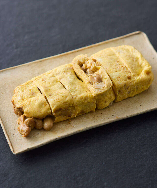 中はとろっと半熟！納豆のうまみをギュッと閉じ込める「卵焼き」のレシピ 発酵ライフ本文最終PDF0323-24-1.jpg