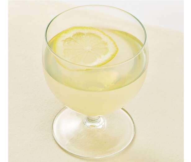 ストレス緩和に!穏やかな甘さが心地よい「はちみつレモン水」のレシピ 14796958_615.jpg