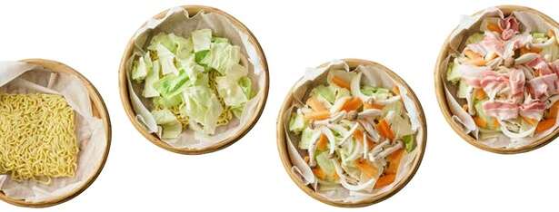 【話題のせいろ蒸しレシピ】「ソース蒸し焼きそば」なら、炒めるより麺がもっちもちに! 14410944_615.jpg