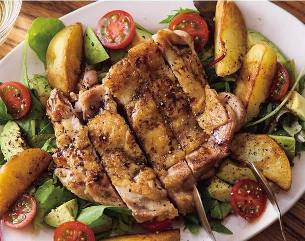 旨みが凝縮！フライパン一つで作る「鶏ももタリアータ」のレシピ【栄養士妻が教える】 15082356_615.jpg