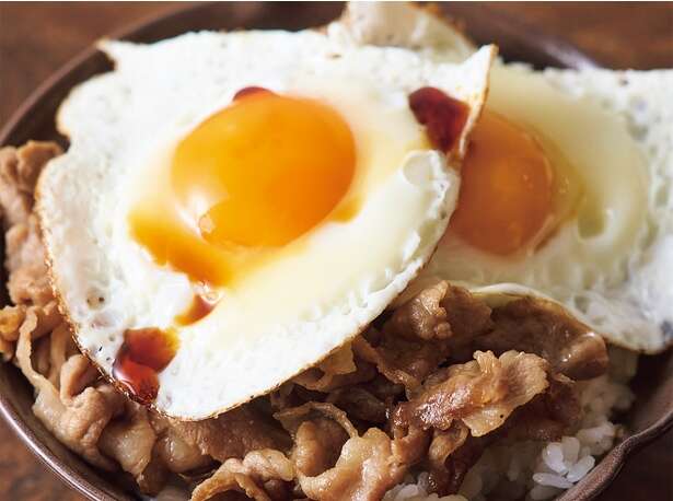 とろ〜り卵が決め手！甘辛ダレが絡む愛媛名物「焼き豚卵飯」のレシピ【栄養士妻が教える】 15082682_615.jpg