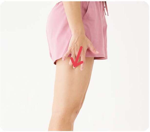 【1日1分】太もものむくみを解消！「脚痩せ」に効くツボ押しでスッキリ美脚