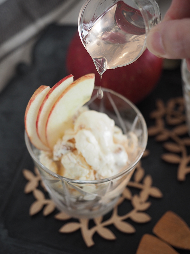 目にも美味しい「りんごのジュレ」でさっぱり甘いアイスクリームを【作ってみた】／joli!joli! りんごアイス（完成）㈭.jpg