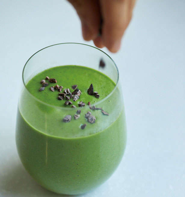 ダイエット効果も！おいしくて満足感もある「グリーンスムージー」のレシピ はじまりのサラダ_校了_見開き-89-1.jpg