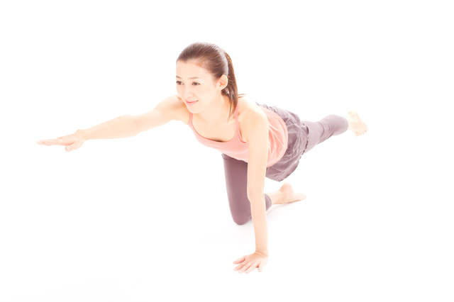 体幹トレーニングでバランス力をアップ～ぎっくり腰予防法【２】／ぎっくり腰（９） pixta_9016929_S.jpg