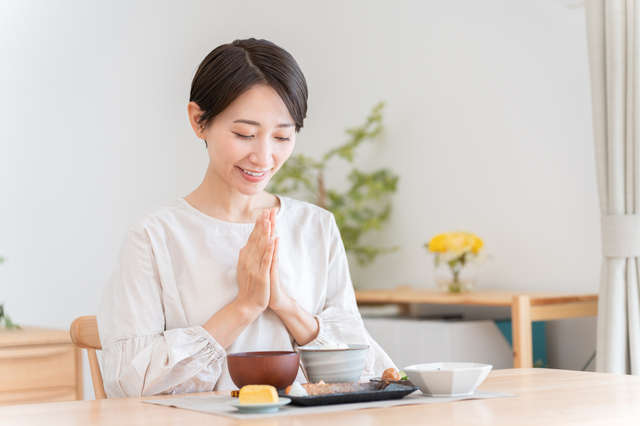 負担も軽減！キレイになるための「ご飯：おかず」の黄金比【管理栄養士が推奨】 pixta_93690863_S.jpg