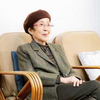 運が良かったから 石原裕次郎さん 高倉健さんとも共演 91歳の女優 奈良岡朋子さんの役者人生 毎日が発見ネット