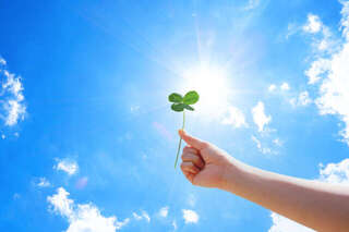 【2026年「八白土星」の人の運勢】自身が輝くことで家族に幸運を招く年。大胆に歩もう!