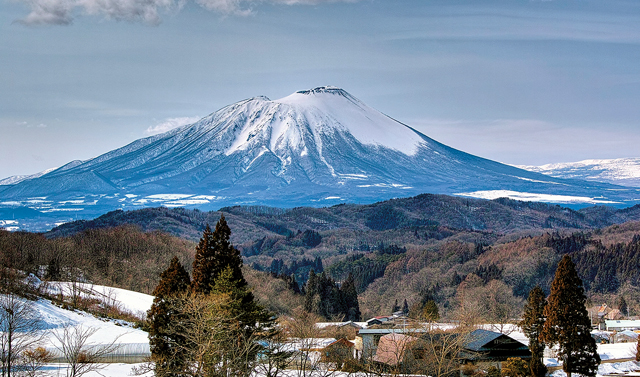 「ふるさと富士」は日本各地に約400！ 新年は身近な富士を愛でましょう 1901p009_02.jpg
