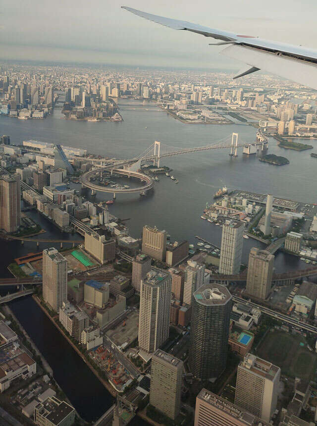 【大人の地図遊び】東京のシンボルを空から見下ろす!誰もが知る「あの大きな橋」 #クイズ空から見たら--25-1.jpg