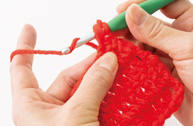 ふんわり！ かぎ針で作る長編み＆方眼編みのプチショール 2101_P106_05.jpg