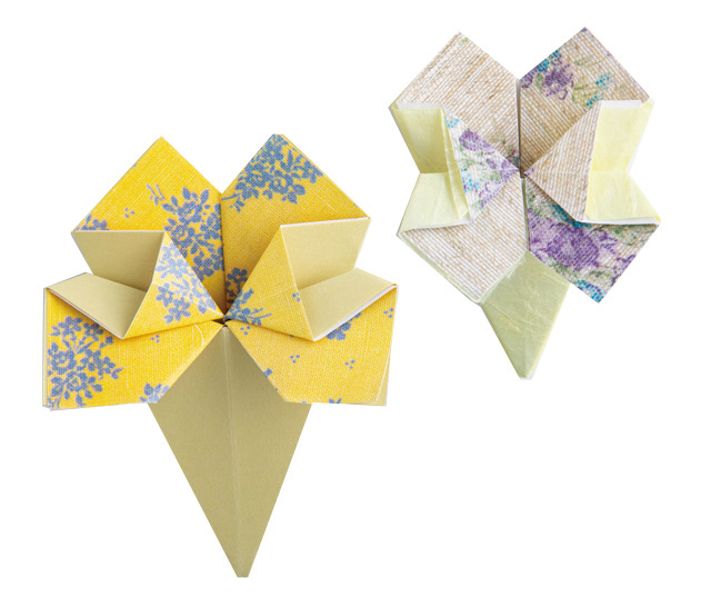好きな色柄の紙で♪ 贈って、 使って、 楽しむ「花の折り紙」手紙の作り方【まとめ】 2108_P038-039_02.jpg