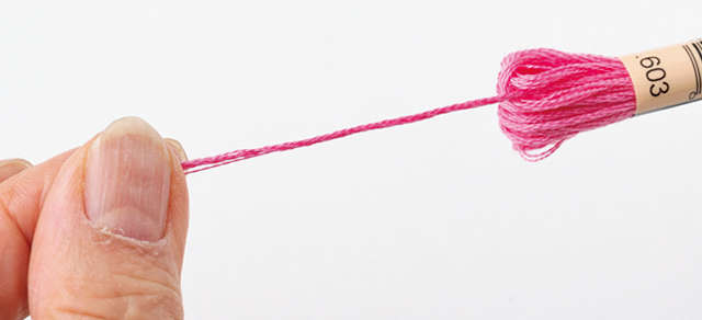 1種類の刺し方 1色の糸で簡単 ボタンホールステッチ で縁飾り 毎日が発見ネット
