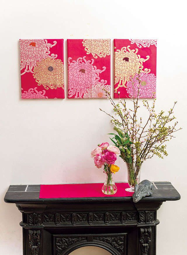 市販のキャンバスに貼るだけ♪ 艶やかな「きものの帯」の花柄を一枚の絵としてとらえて「壁飾り」に！ 2204_P101_01.jpg