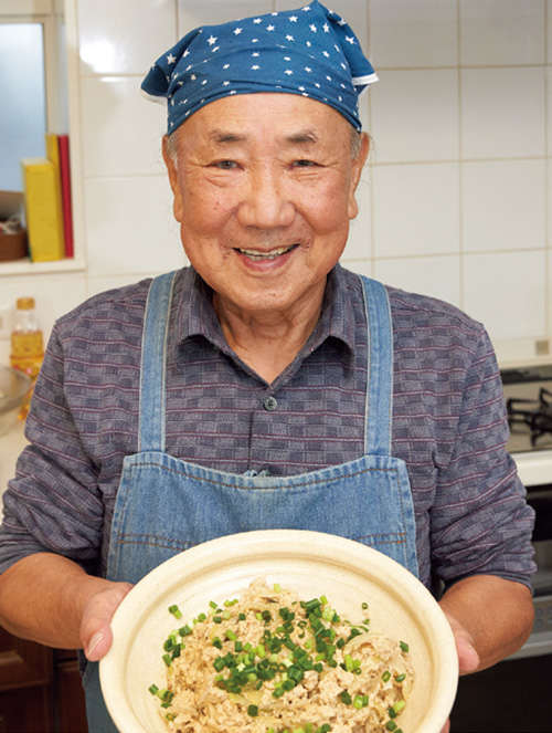 70歳から料理を始めて料理研究家に！ 小林まさるさん（89歳）の「挑戦人生」 2301_P049_02_W500.jpg